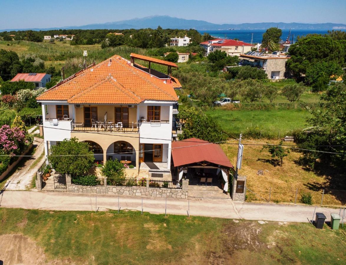 Philoxenia Hotel Prínos エクステリア 写真